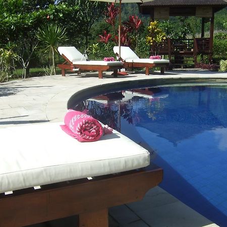Guesthouse Rumah Senang Kalibaru Extérieur photo