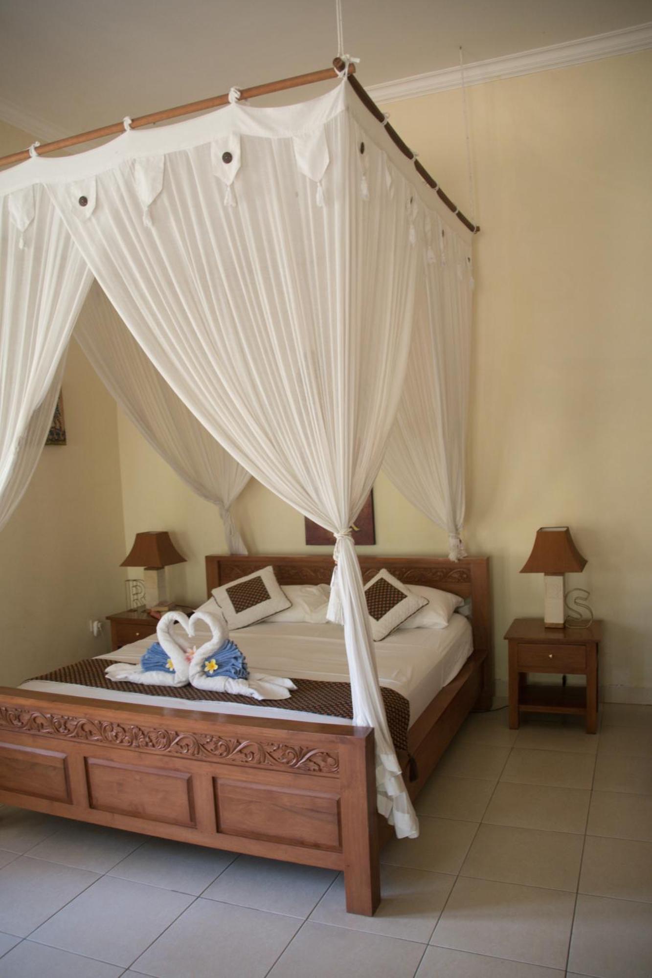 Guesthouse Rumah Senang Kalibaru Extérieur photo
