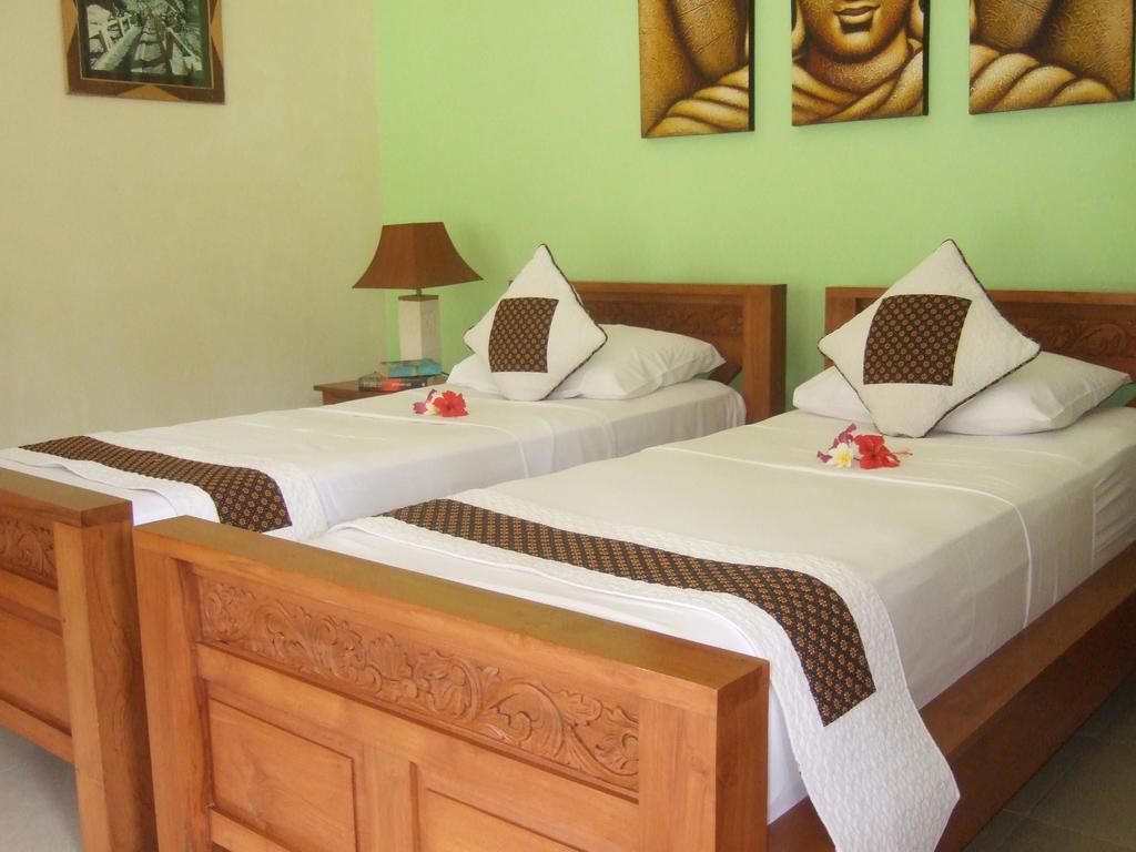Guesthouse Rumah Senang Kalibaru Extérieur photo