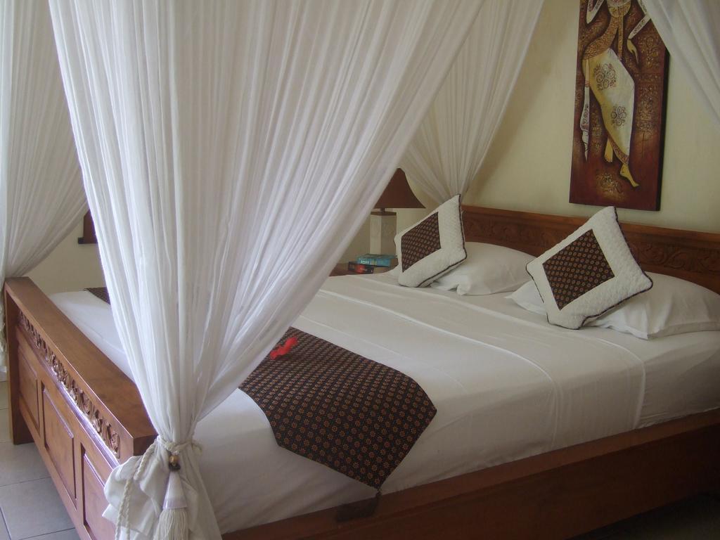 Guesthouse Rumah Senang Kalibaru Extérieur photo
